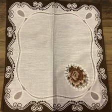 Vintage napkins white for sale Vintage napkins white for sale  PETERLEE