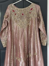 Beautiful pakistani designer for sale Beautiful pakistani designer for sale  LONDON
