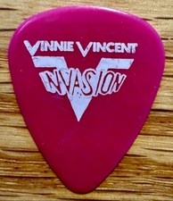 VINNIE VINCENT INVASION / VINNIE VINCENT/ KISS / VINTAGE/ 1986/ PALHETA DE GUITARRA TOUR comprar usado  Enviando para Brazil