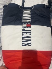 Tommy hilfiger canvas for sale Tommy hilfiger canvas for sale  PRESTON