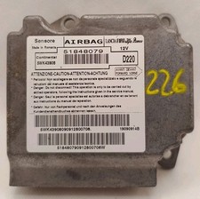 51848079 d220 crash usato  Verucchio