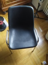 Sedia monoscocca plastica usato  Sondrio