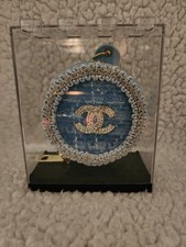 Berloque de bolsa Chanel azul claro, airpod, estojo para moedas comprar usado Berloque de bolsa Chanel azul claro, airpod, estojo para moedas comprar usado  Enviando para Brazil