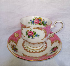 Tasse thé porcelaine d'occasion  Châteaudun