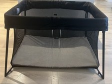 Babybjorn travel crib d'occasion  Expédié en Belgium