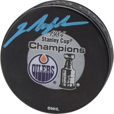 Signed mark messier usato  Spedire a Italy