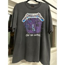 Camiseta Metallica Ride the Lightning Vintage Reimpressão Metallica Tag, usado comprar usado  Enviando para Brazil