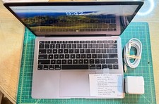 Used apple macbook for sale  New York
