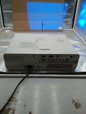 Projetor de vídeo LCD Panasonic PT-VW440 HDMI com cabo de alimentação (784 horas de lâmpada) comprar usado  Enviando para Brazil