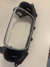 Cornice stereo navigatore usato  Latina