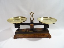 Ancienne balance plateau d'occasion  Paray-le-Monial