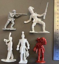 Mixed plastic soldiers for sale  ROMNEY MARSH