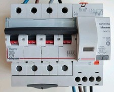 Interruttore magnetotermico mo usato  Torino