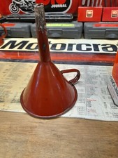 Ancien petit entonnoir d'occasion  Montrouge