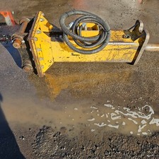 Arrowhead s180 breaker for sale  BROUGH