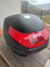 Bauletto porta casco usato  Carpineti