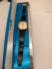 Ancienne montre timex d'occasion  Saint-Ours