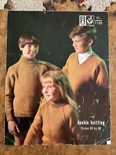 Boys jumpers knitting for sale  READING