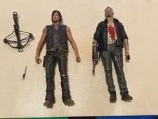Lote misto de 10 bonecos McFarlane Toys The Walking Dead (faltando alguns acessos) comprar usado Lote misto de 10 bonecos McFarlane Toys The Walking Dead (faltando alguns acessos) comprar usado  Enviando para Brazil