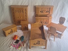 Wooden doll furniture d'occasion  Expédié en Belgium