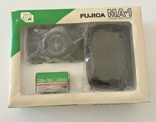 Macchina fotografica fujica usato  Grottaglie