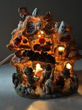 Spooky hollow halloween d'occasion  Expédié en Belgium