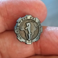 Réduction. ancien insigne d'occasion  Saint-Valery-sur-Somme