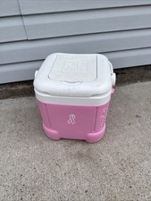 Cubo de gelo Igloo rosa refrigerador de conscientização do câncer de mama 12 qt 12-14 latas ao ar livre bom comprar usado  Enviando para Brazil