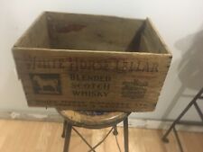 Antiga caixa de madeira escocesa de uísque White Horse Cellars 1954 produto da Escócia comprar usado  Enviando para Brazil
