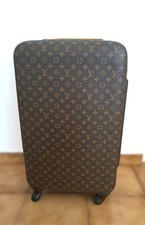 Louis vuitton valise d'occasion  Mennecy