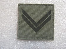 Galon poitrine sergent d'occasion Galon poitrine sergent d'occasion  Saint-Mamert-du-Gard