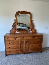 Oakwood interiors versailles for sale  Castle Rock