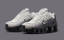 Nike Shox TL Feminino Multi Tamanho Off Noir/Prata Metálica IB7705 001 Frete Rápido comprar usado  Enviando para Brazil