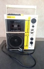 Ancien radio cassette d'occasion  Saint-Jean-de-Bournay