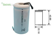 Batteria 1.2v 2000 usato  Ottaviano