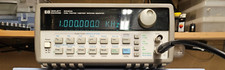 Agilent 33120a générateur d'occasion  Saint-Cyr-sur-Loire