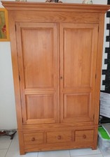 Armoire pin massif d'occasion  Conflans-Sainte-Honorine