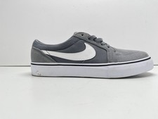 Nike satire 729810 for sale  HARLOW