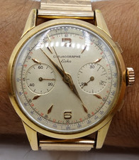 Montre chronographe vintage d'occasion  Cagnes-sur-Mer