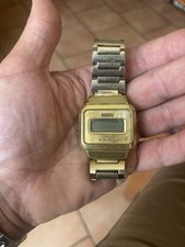 Bulova quartz digital usato  Lucca