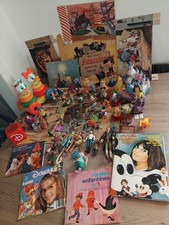 Lot figurines jouets d'occasion  Beaumesnil