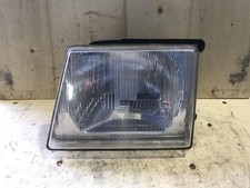 Faro anteriore sinistro usato Faro anteriore sinistro usato  Italia