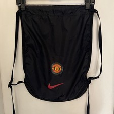 Mochila de náilon Nike Manchester United F. C. preta com cordão 16” X 13” comprar usado  Enviando para Brazil