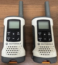 (pacote com 2) Rádio bidirecional Motorola T261TP Talkabout - Branco, usado comprar usado  Enviando para Brazil