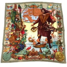 Hermes carre multicolor d'occasion  Expédié en Belgium