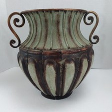 Vaso de plástico pesado Hobby Lobby 10" de altura x 11" de largura usado veja fotos comprar usado Vaso de plástico pesado Hobby Lobby 10" de altura x 11" de largura usado veja fotos comprar usado  Enviando para Brazil