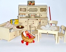 Alte puppenküchen möbel gebraucht kaufen  Staufenberg