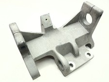 Supporto motore forcellone usato Supporto motore forcellone usato  Italia