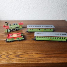 Locomotiva HO Dickens Railroad Company USPS vagão de trem vagão de passageiros conjunto de 4 comprar usado  Enviando para Brazil