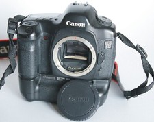Canon eos tenuta usato  Minervino Murge